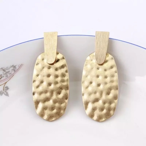 NEW Hammered stud drop Earring 3 color choices - Picture 2 of 7